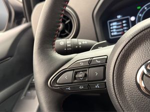 Toyota Yaris bild 15