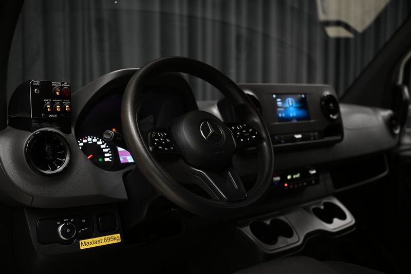Mercedes Sprinter bild 16