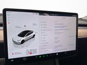 Tesla Model 3 bild 23