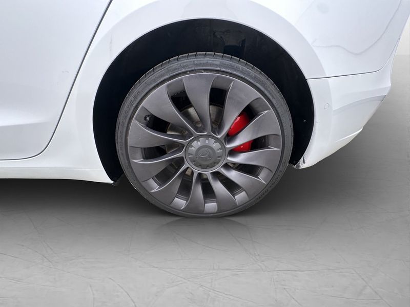 Tesla Model 3 bild 28