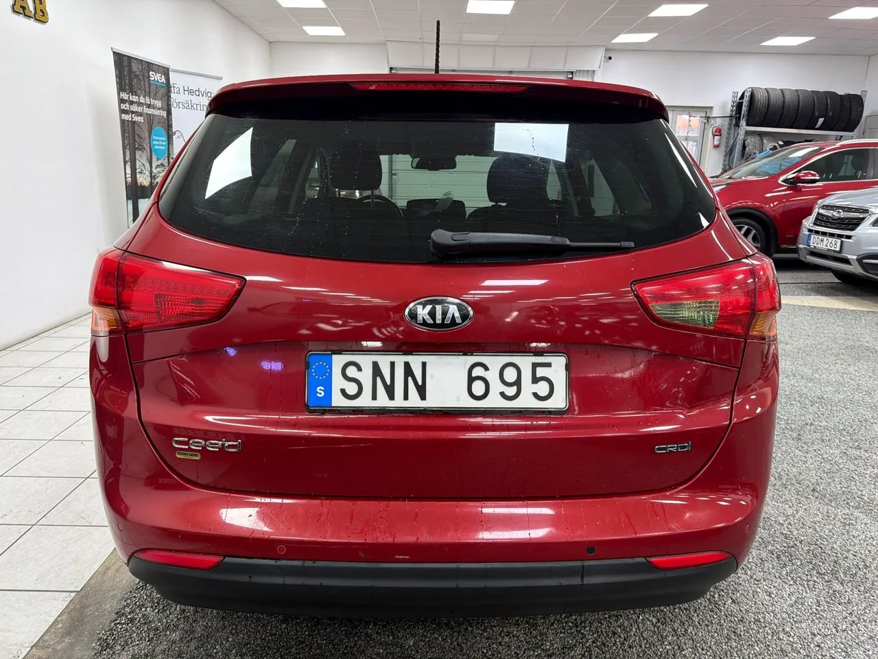 Vehicle image 16