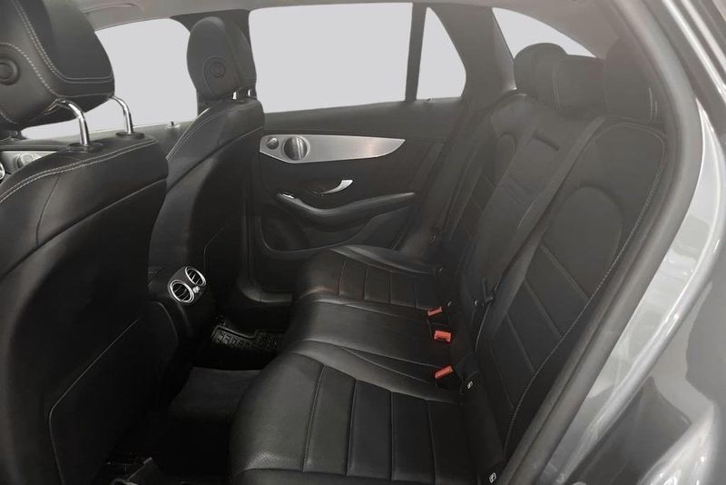 Mercedes GLC250 bild 9
