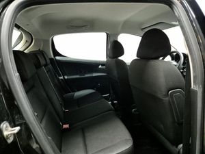 Peugeot 207 bild 19