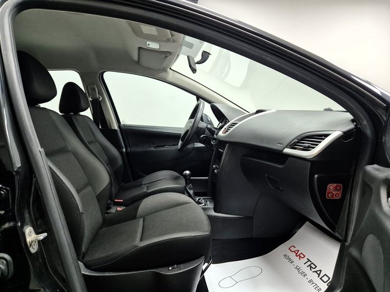 Peugeot 207 bild 17