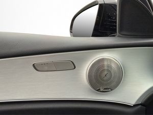 Mercedes E300 bild 19