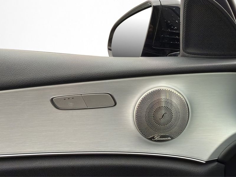 Mercedes E300 bild 19