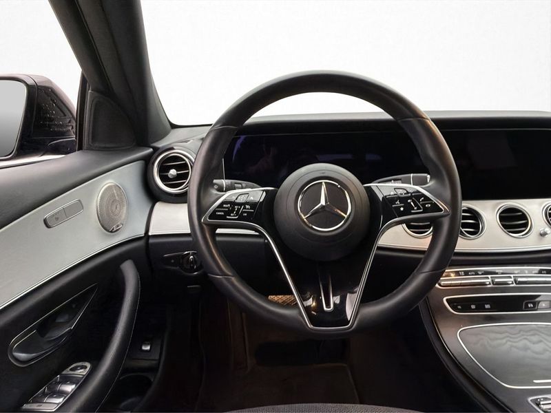 Mercedes E300 bild 15