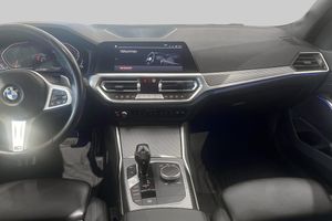 BMW 320 bild 7