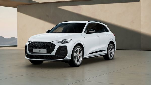 Audi Q5 E-hybrid Q 367hk S-LINE Selection Edt Beställningsbil - 2026