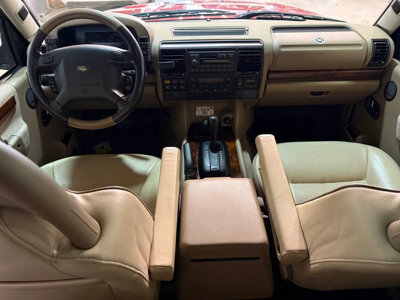 Vehicle image 7