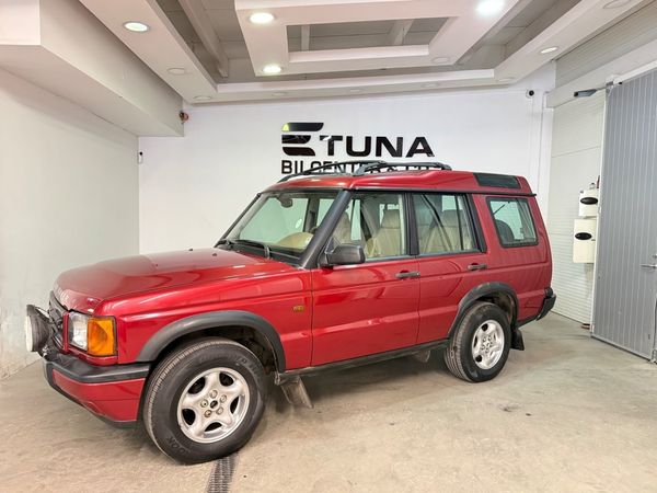 Land Rover Discovery 4.0 V8 4WD Låg miltal Nybesiktigade Få ägare - 1999