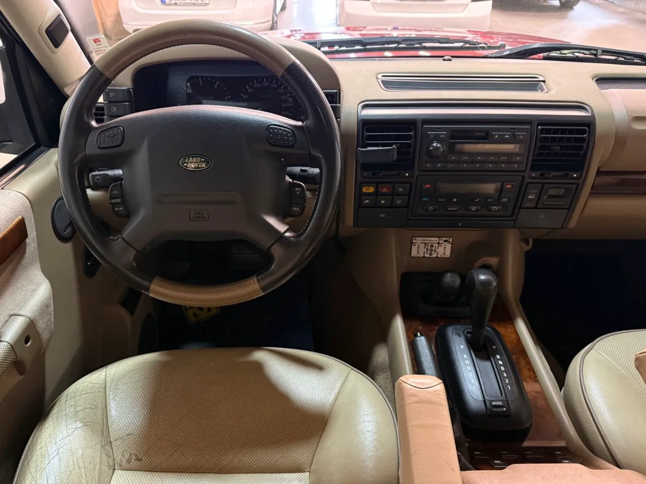Vehicle image 8