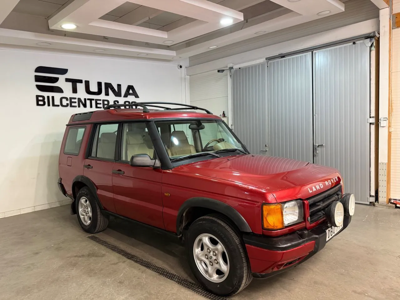 Vehicle image 2