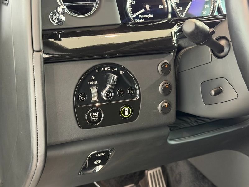 Rolls-Royce Phantom bild 25