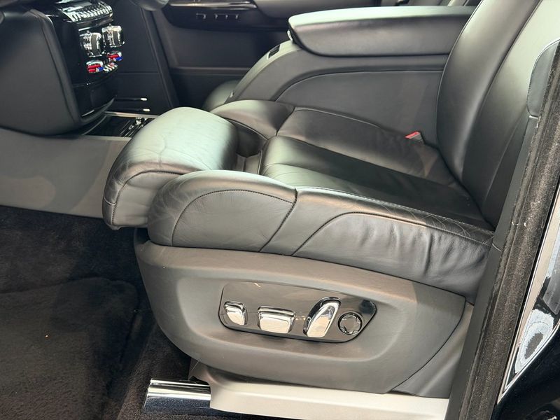 Rolls-Royce Phantom bild 13