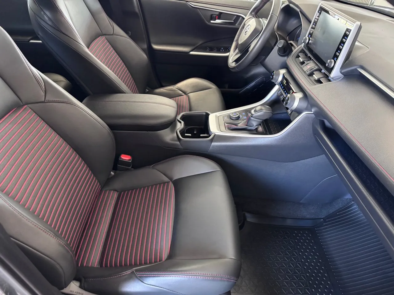 Vehicle image 20