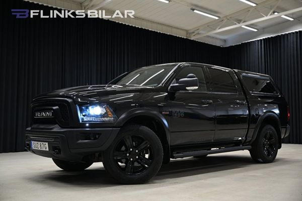 RAM 1500 5.7 V8 HEMI 4x4 395HK Warlock|Kåpa|Drag|EnÄgare|Leasbar - 2023
