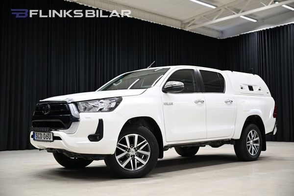 Toyota Hilux 2.4 AWD 150HK Automat|Dubbelhytt|Kåpa|Drag|Värmare|Moms - 2021