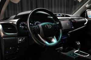 Toyota Hilux bild 13
