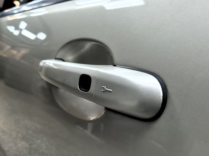 Jaguar XF bild 8