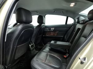 Jaguar XF bild 28