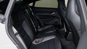 Porsche Taycan bild 22