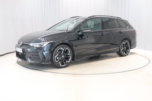 Volkswagen Golf Sportscombi R-Line 1,5 TSI 150Hk Drag Värmare DEMO - 2026