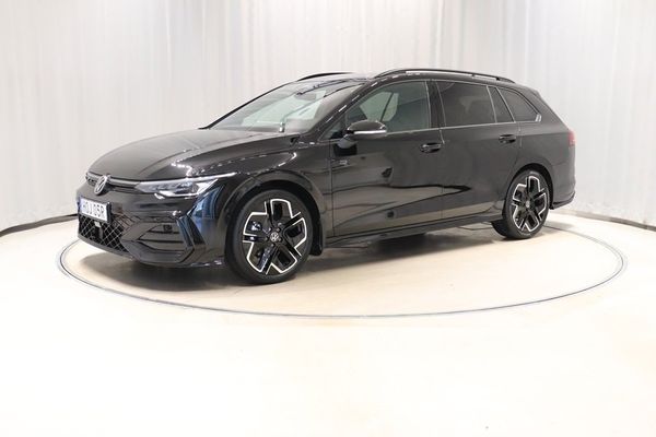 Volkswagen Golf I Sportscombi R-Line 1.5 TSI Drag Kamera Värmare - 2026