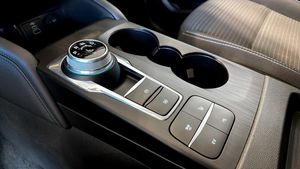 Ford Kuga bild 14