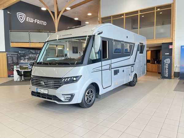 Adria Sonic SUPREME 700 DC (ALDE+Aut 180hk+LÅGMIL+Solcell+Inv+Litium) - 2026