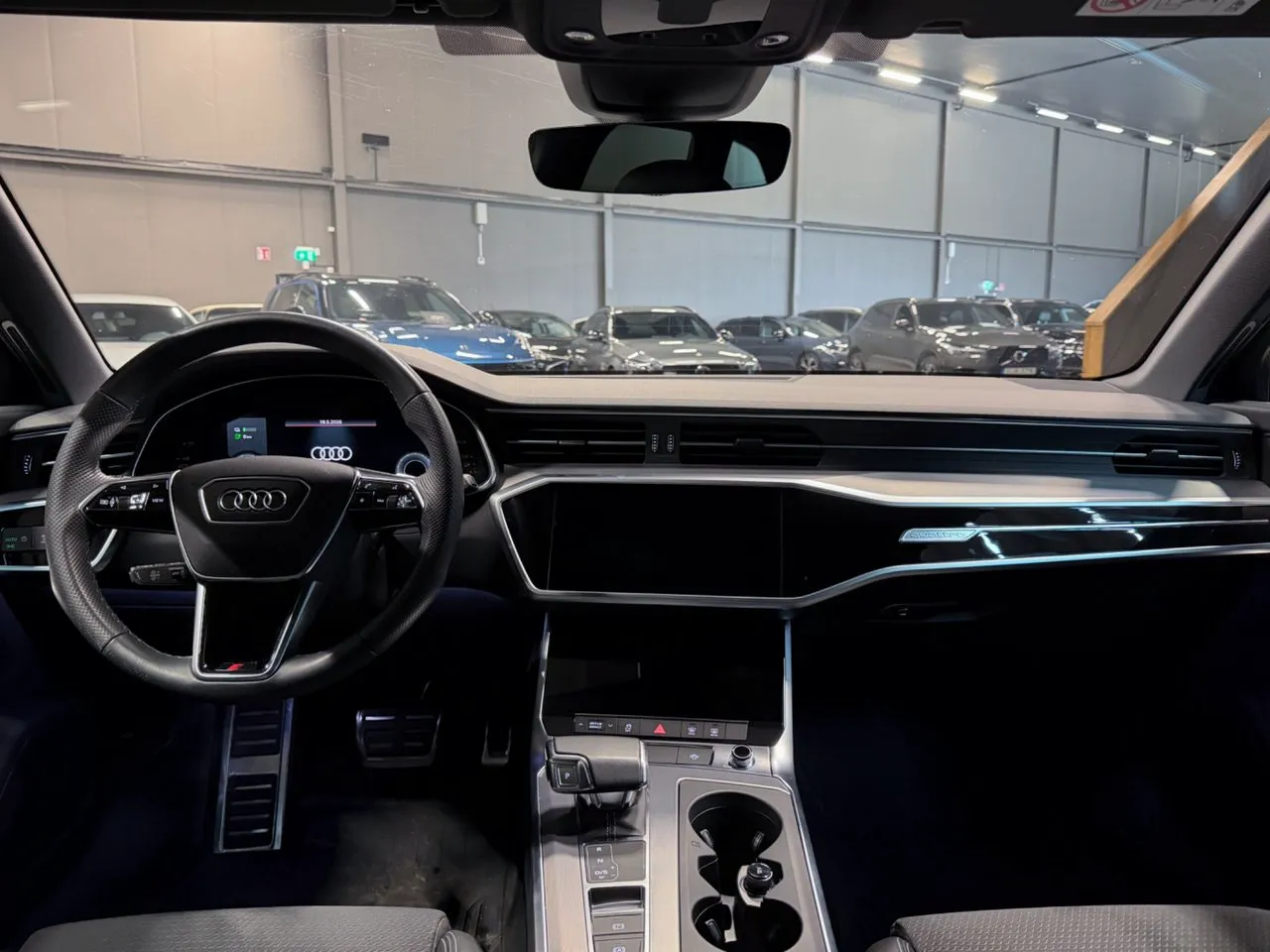 Vehicle image 13