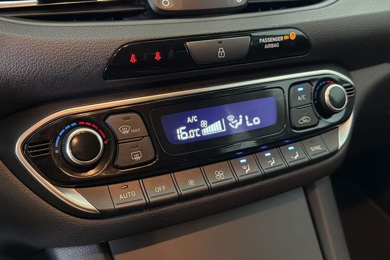 Hyundai i30 bild 9