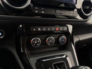 Mercedes T180 bild 17