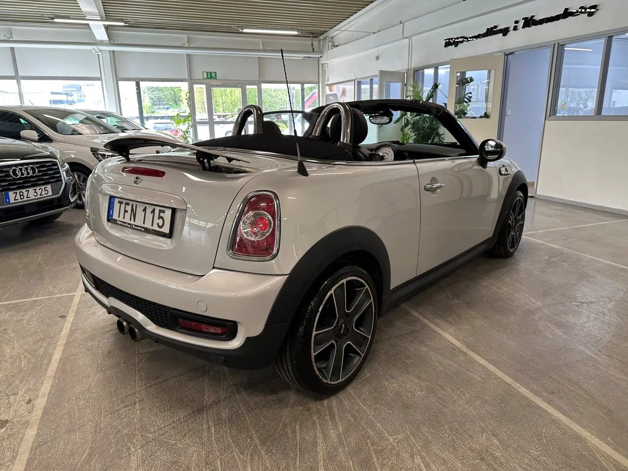 Vehicle image 2