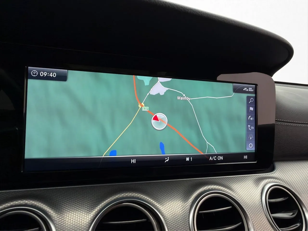Vehicle image 28