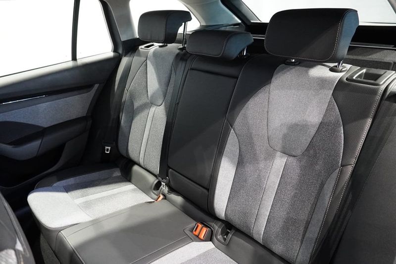 Skoda Octavia bild 18