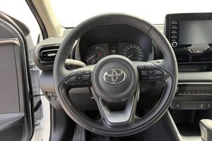 Toyota Yaris bild 12