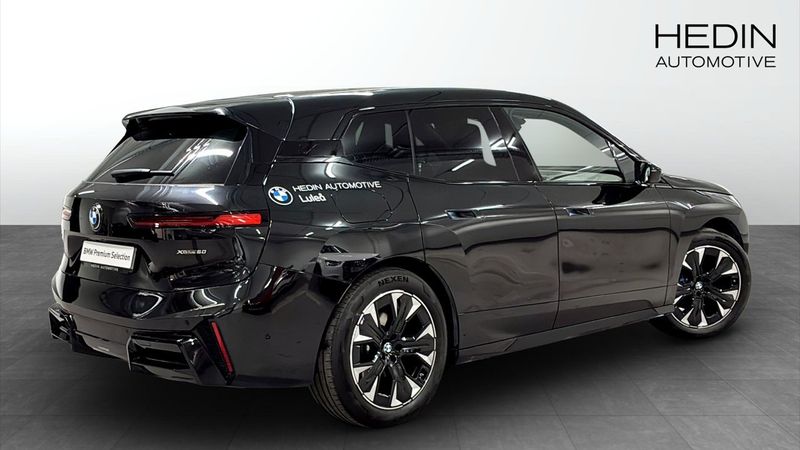 BMW iX bild 2