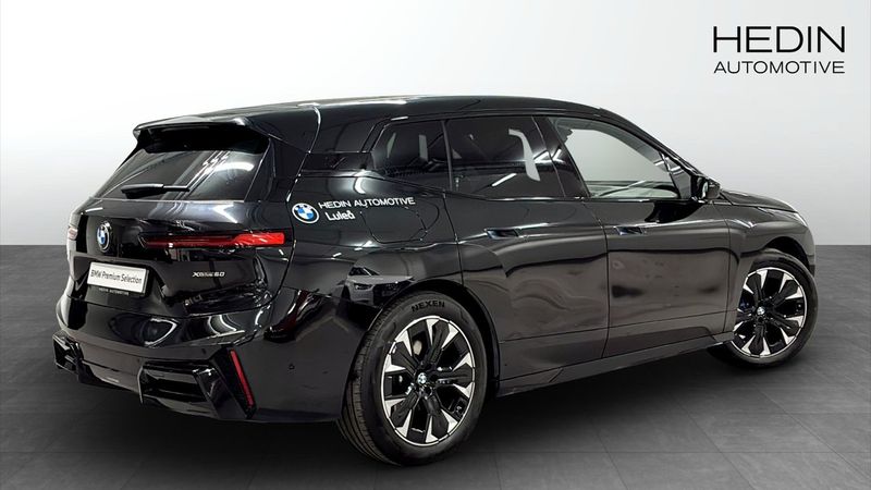 BMW iX bild 2