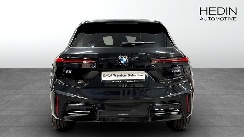 BMW iX bild 7