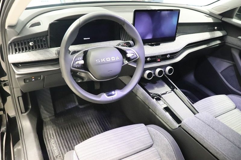 Skoda Superb bild 9