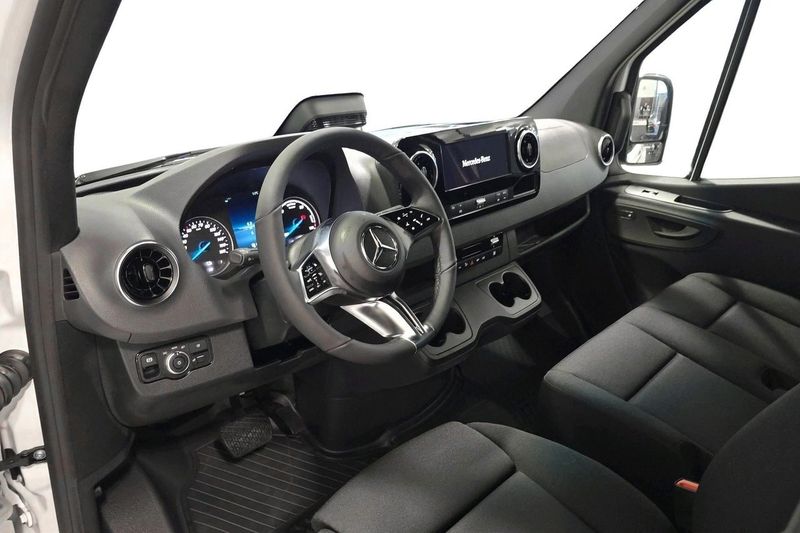 Mercedes Sprinter bild 6