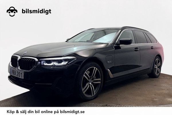 BMW 530 e xDrive Touring Drag Läder Sportstolar Live Cockpit Pro - 2023