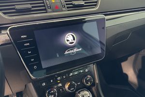 Skoda Superb bild 13