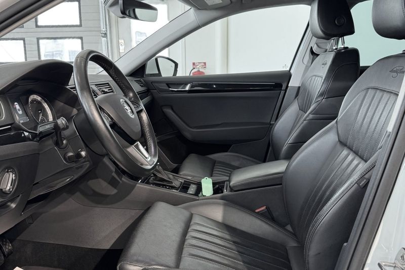 Skoda Superb bild 8