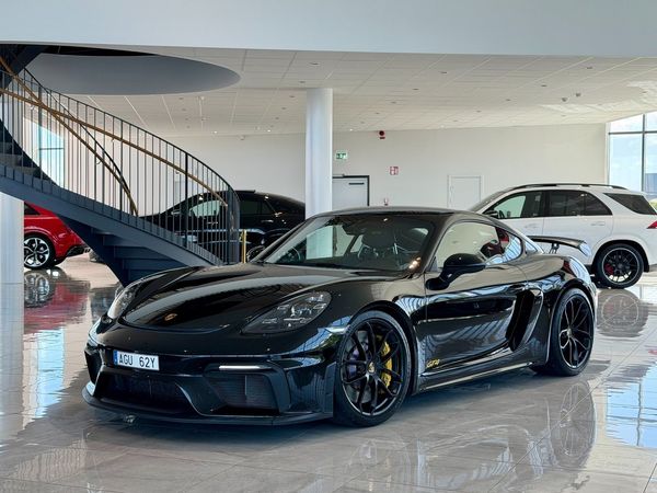 Porsche 718 Cayman GT4 PDK 420hk / PCCB / Milltek / Club-Sport Pkt - 2021
