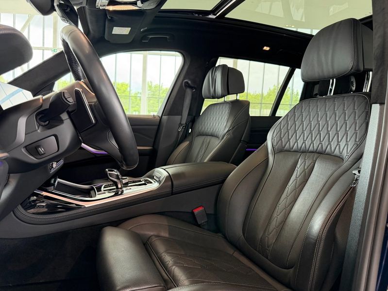 BMW X7 bild 12