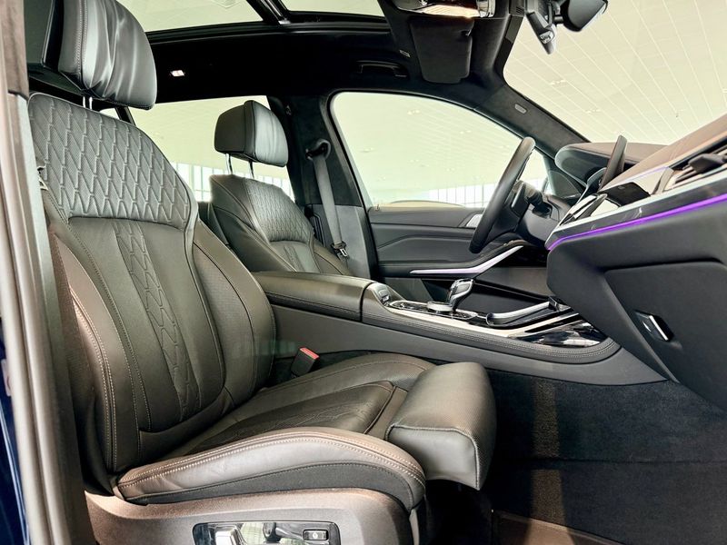 BMW X7 bild 17