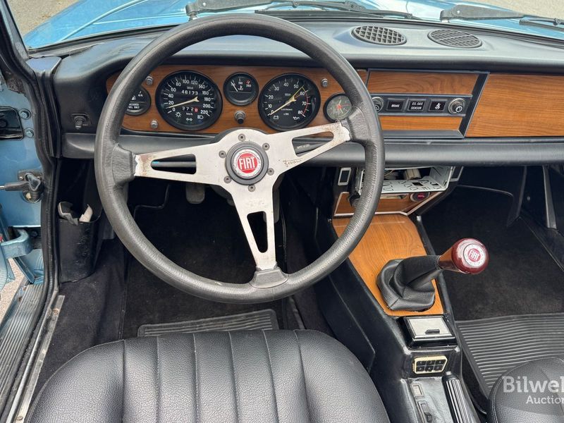 Fiat 124 bild 23