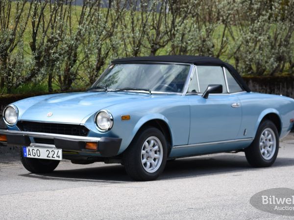 Fiat 124 Spider 2000 Injection - 1981